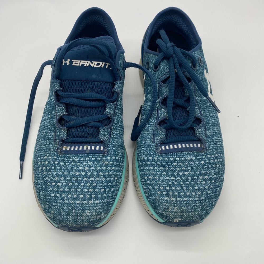 Under Armour women’s running shoes 7.5